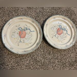 International Marmalade goose dinner plates- set of 2